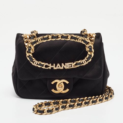 Chanel Black Quilted Satin Top Handle Flap Bag - Chanel - Modalova