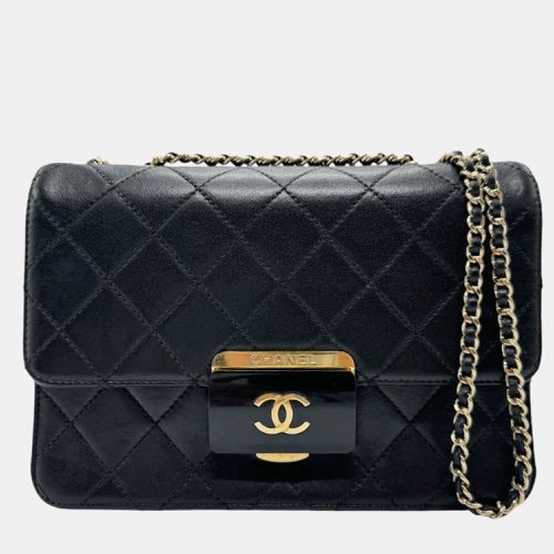 Chanel Black Gold Leather Matelasse Shoulder Bag - Chanel - Modalova