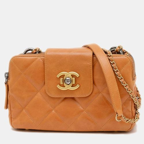 Camel Calfskin Matelasse Camera Chain Shoulder Bag - Chanel - Modalova