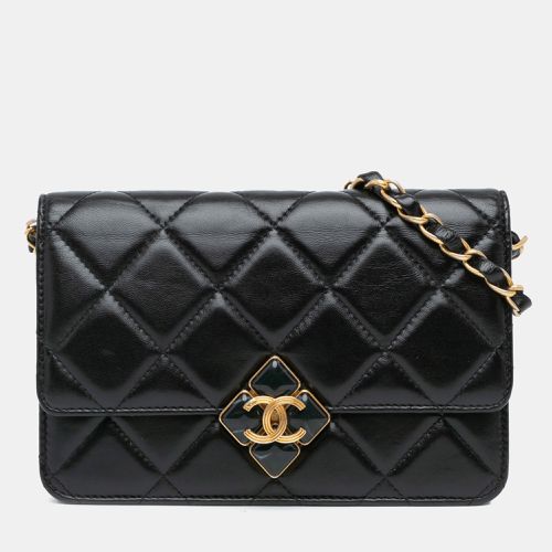 Chanel Quilted Lambskin Diamond Lock Wallet on Chain - Chanel - Modalova