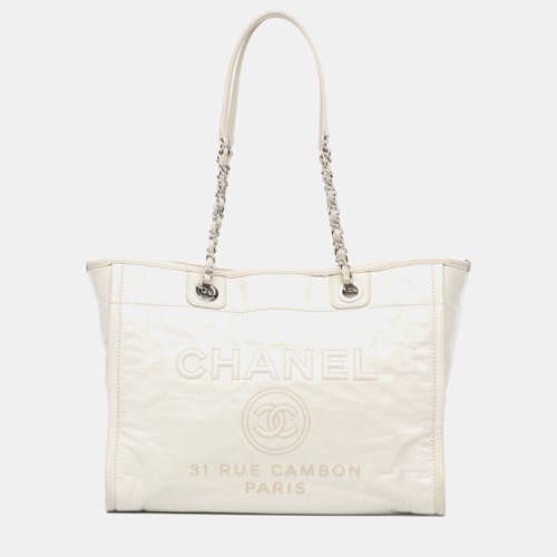 Ivory Leather Small Glazed Calfskin Deauville Tote Bag - Chanel - Modalova