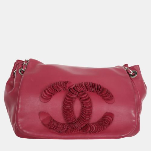 Chanel Red Leather Disc Accordion Flap Bag - Chanel - Modalova