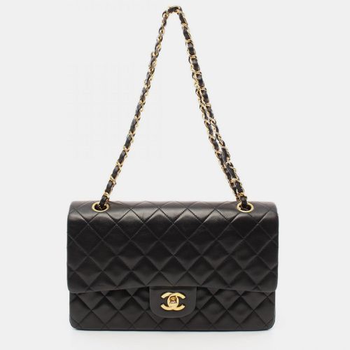 Chanel Black Lambskin Matelasse Double Flap Shoulder Bag - Chanel - Modalova