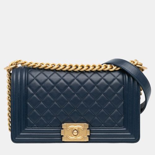 Chanel Blue Medium Lambskin Boy Flap - Chanel - Modalova