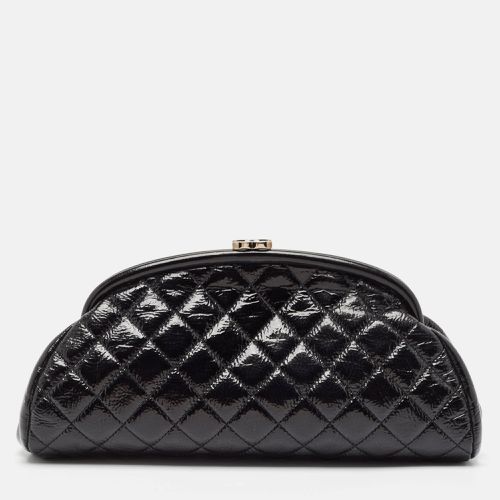 Quilted Patent Leather Kiss Lock Clutch - Chanel - Modalova