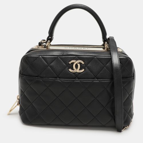 Chanel Black Quilted Leather Medium Trendy CC Bowling Bag - Chanel - Modalova