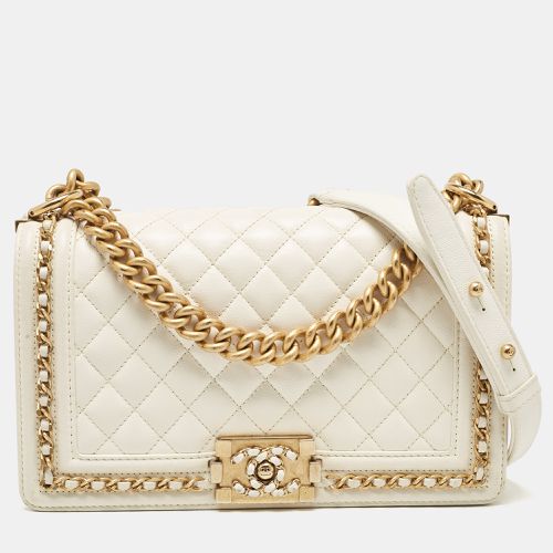 Chanel Off White Quilted Caviar Leather Medium Chain Around Boy Flap Bag - Chanel - Modalova