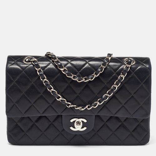 Chanel Black Quilted Leather Medium Classic Double Flap Bag - Chanel - Modalova