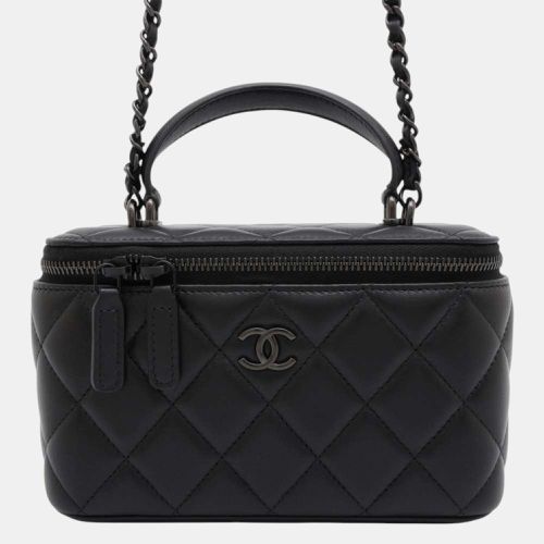 Chanel Black Lambskin Matelasse Vanity Case - Chanel - Modalova