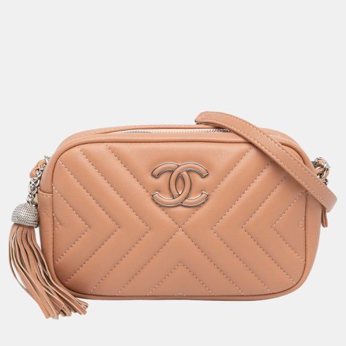 Chanel Brown Mini CC Diagonal Chevron Camera Case - Chanel - Modalova