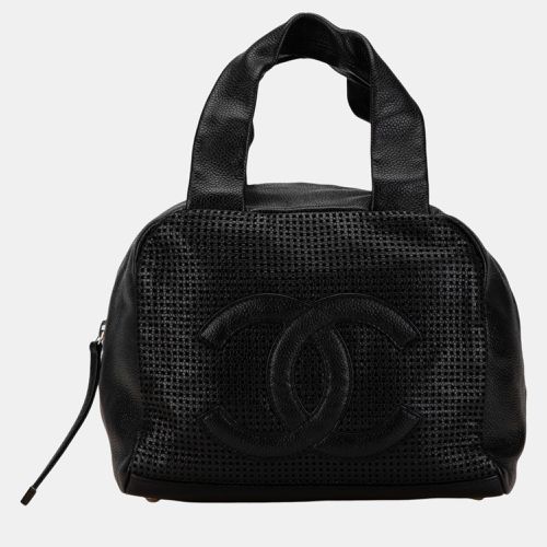 Chanel Black CC Perforated Caviar Bowler Bag - Chanel - Modalova