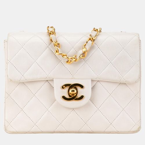 Chanel White Mini Square Classic Lambskin Single Flap - Chanel - Modalova