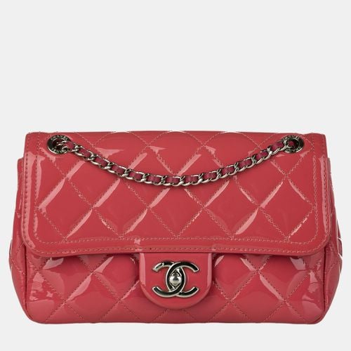 Chanel Red Small Patent Coco Shine Flap - Chanel - Modalova