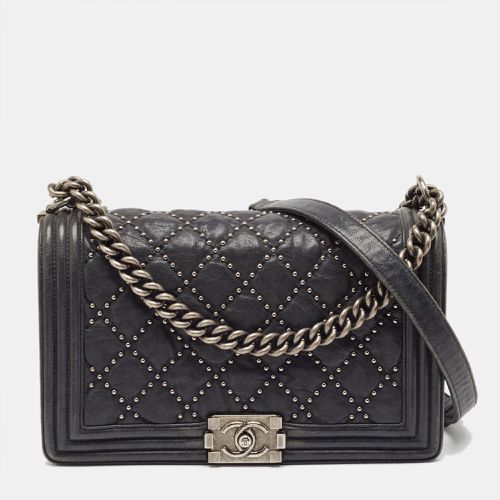 Quilted Leather New Medium Studded Boy Flap Bag - Chanel - Modalova