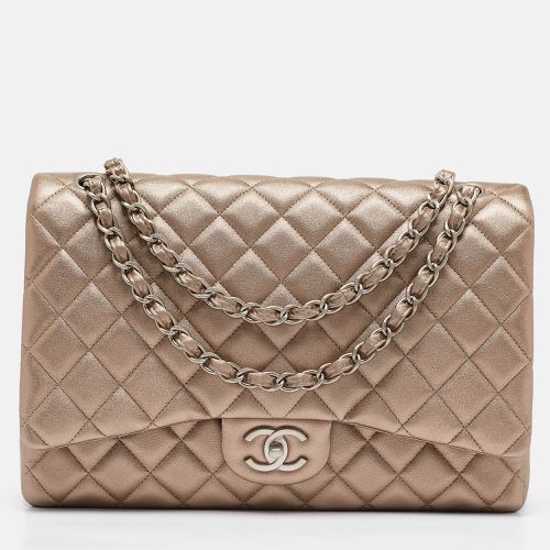 Chanel Metallic Beige Quilted Leather Maxi Classic Double Flap Bag - Chanel - Modalova