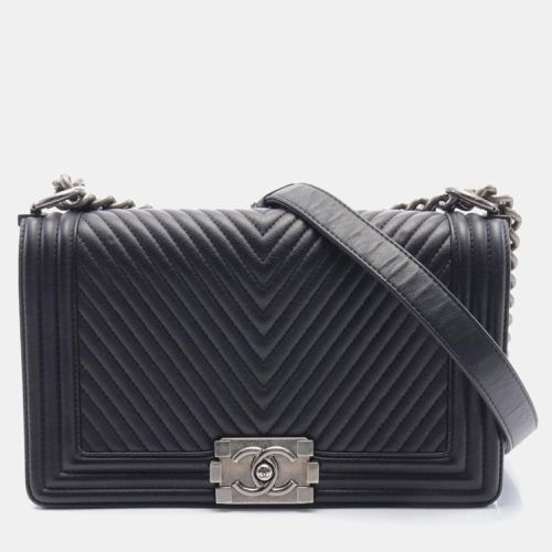 Leather Boy Matelasse Shoulder Bag - Chanel - Modalova