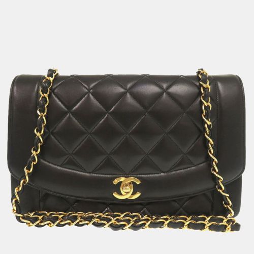 Lambskin Diana 25 Medium Mattelasse Shoulder Bag - Chanel - Modalova