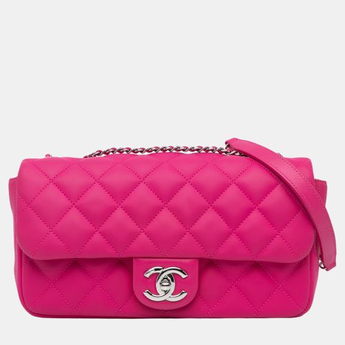 Chanel Pink Medium Quilted Rubber Rain Flap - Chanel - Modalova