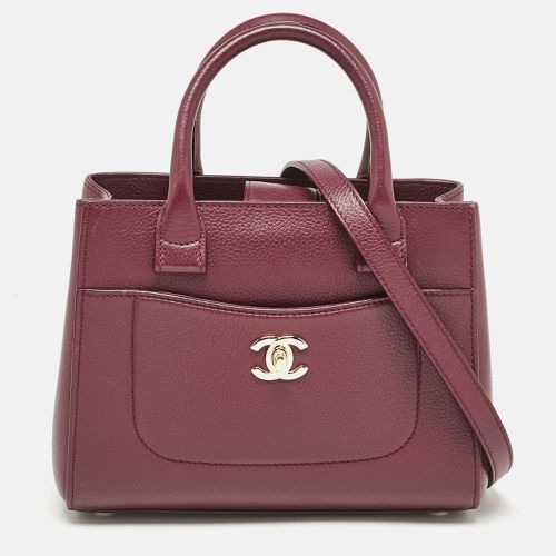 Chanel Burgundy Leather Mini Neo Executive Shopping Tote - Chanel - Modalova