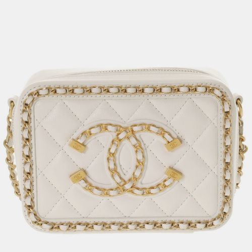 Chanel White Calf CC Figley Small Vanity Chain Shoulder Bag - Chanel - Modalova