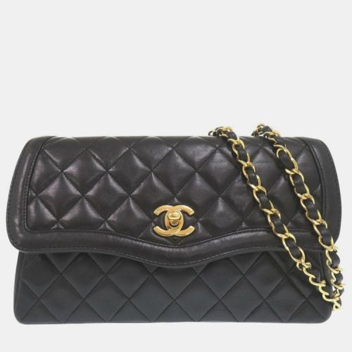 Chanel Lambskin Black Flap Matelasse Shoulder Bag - Chanel - Modalova