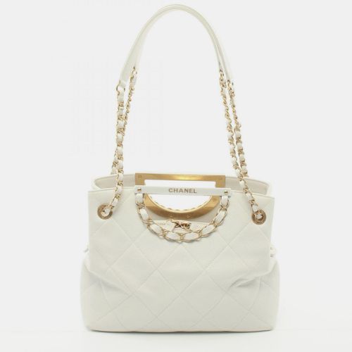 Chanel Caviar Skin White Matelasse Shoulder Bag - Chanel - Modalova