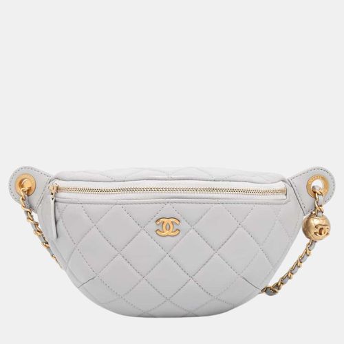 Chanel Waist pouch Gray Lambskin - Chanel - Modalova