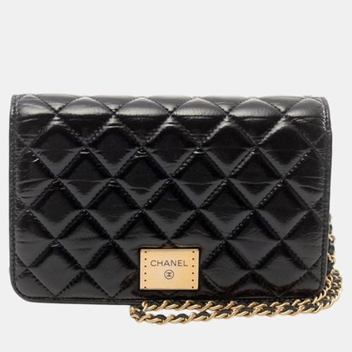 Chanel Black Quilted Calfskin Logo Plate Wallet On Chain - Chanel - Modalova