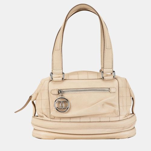 Chanel Beige Goatskin Square Stitch Essential Bowler - Chanel - Modalova