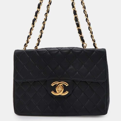 Chanel Black Lambskin Jumbo Matelasse Chain Shoulder bag Size 30 - Chanel - Modalova