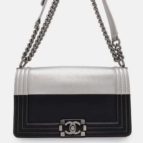 Chanel Black/Silver Leather Boy Chanel Chain Shoulder Bag - Chanel - Modalova