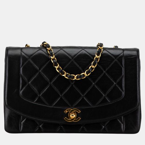 Chanel Black Medium Lambskin Diana Flap - Chanel - Modalova