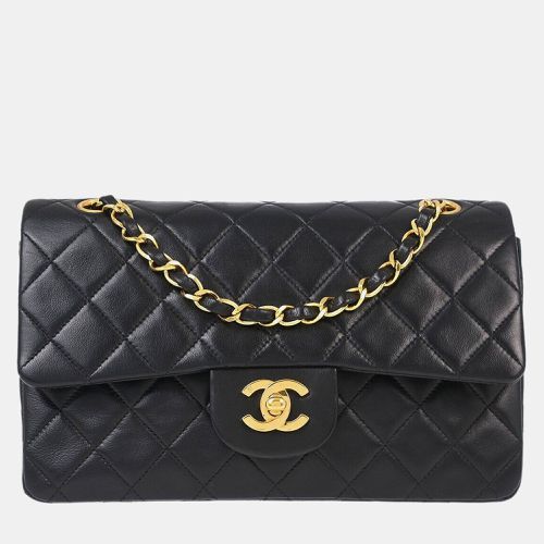 Lambskin Small Classic Double Flap Shoulder Bag - Chanel - Modalova