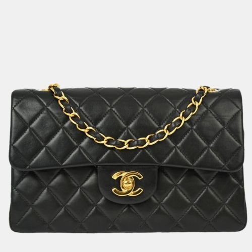 Lambskin Small Classic Double Flap Shoulder Bag - Chanel - Modalova