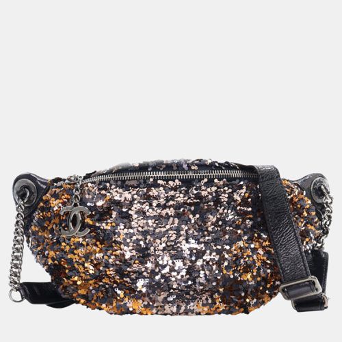 Chanel Sequin Embellished Glazed Calfskin Belt Bag - Chanel - Modalova