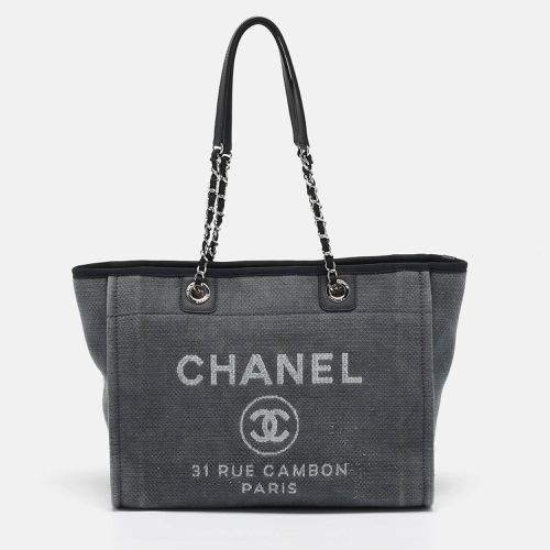 Chanel Grey Canvas Medium Deauville Shopper Tote - Chanel - Modalova