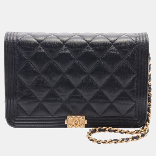 Chanel Black Leather Grained Calfskin Boy Chanel Matelasse Shoulder Bag - Chanel - Modalova