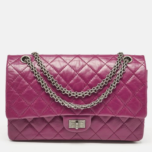 Chanel Fuchsia Quilted Aged Leather Classic 226 Reissue 2.55 Flap Bag - Chanel - Modalova