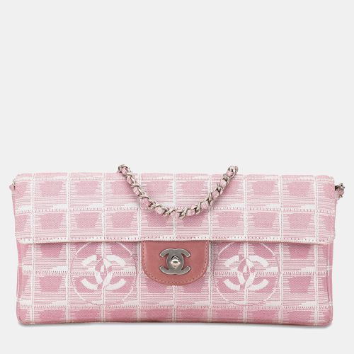 Chanel Pink Nylon New Travel Line East West Flap - Chanel - Modalova