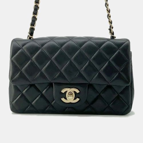 Lambskin Matelasse Coco Mark Flap Chain Shoulder Bag - Chanel - Modalova