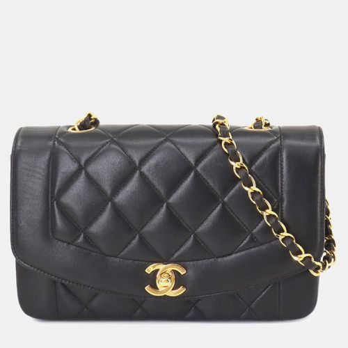 Leather Diana Matelasse 22 Chain Shoulder Bag - Chanel - Modalova