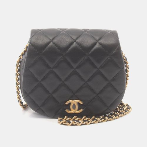 Lambskin Matelasse Shoulder Bag - Chanel - Modalova