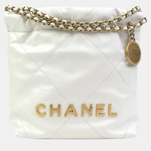 Chanel White Mini Shiny Calfskin 22 Hobo - Chanel - Modalova