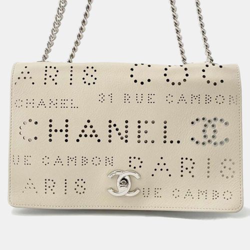 Leather Perforated Logo Chain shoulder Bag - Chanel - Modalova