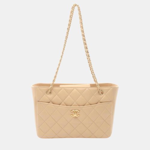 Chanel Beige Lambskin (Sheepskin) Matelasse Small Tote Bag - Chanel - Modalova