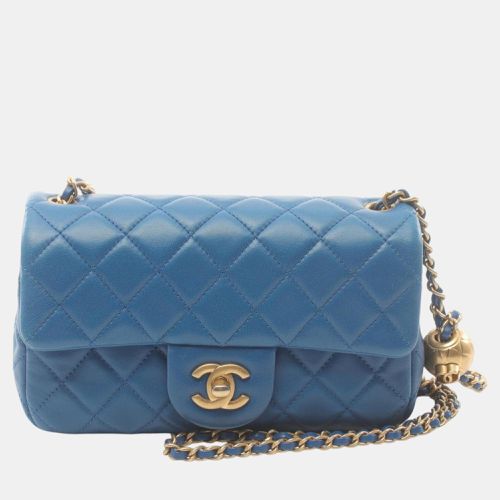 Chanel Blue Lambskin Matelasse Shoulder Bag - Chanel - Modalova