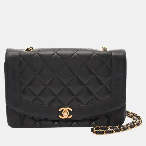 Chanel Black Lambskin Matelasse Diana Flap Shoulder Bag - Chanel - Modalova