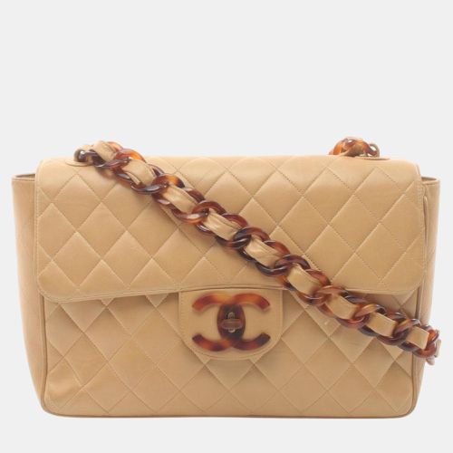 Chanel Beige Lambskin Matelasse Shoulder Bag - Chanel - Modalova