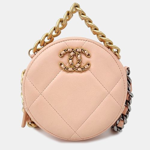 Leather 19 round mini Crossbody bag - Chanel - Modalova