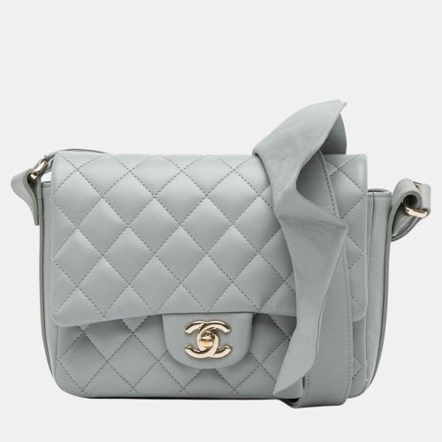 Chanel Grey Quilted Calfskin Bolero de Chanel Flap - Chanel - Modalova